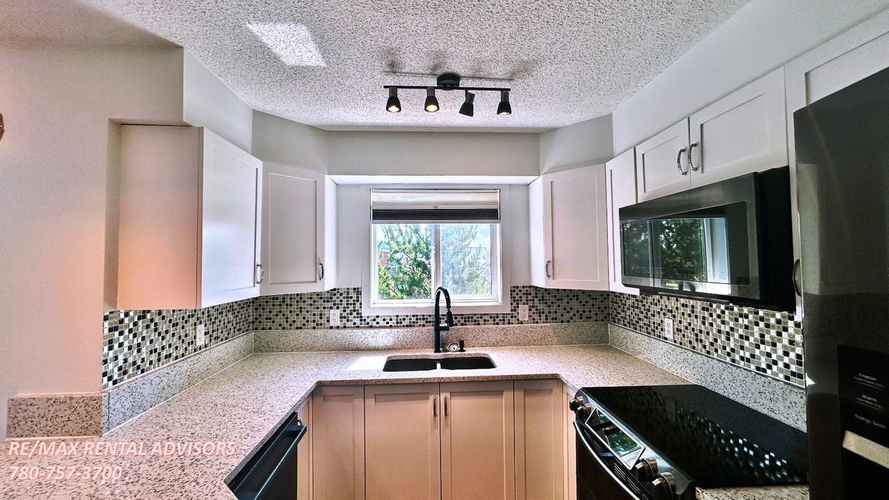 #303 396 Silver Berry Road Northwest - Photo 5 of 23