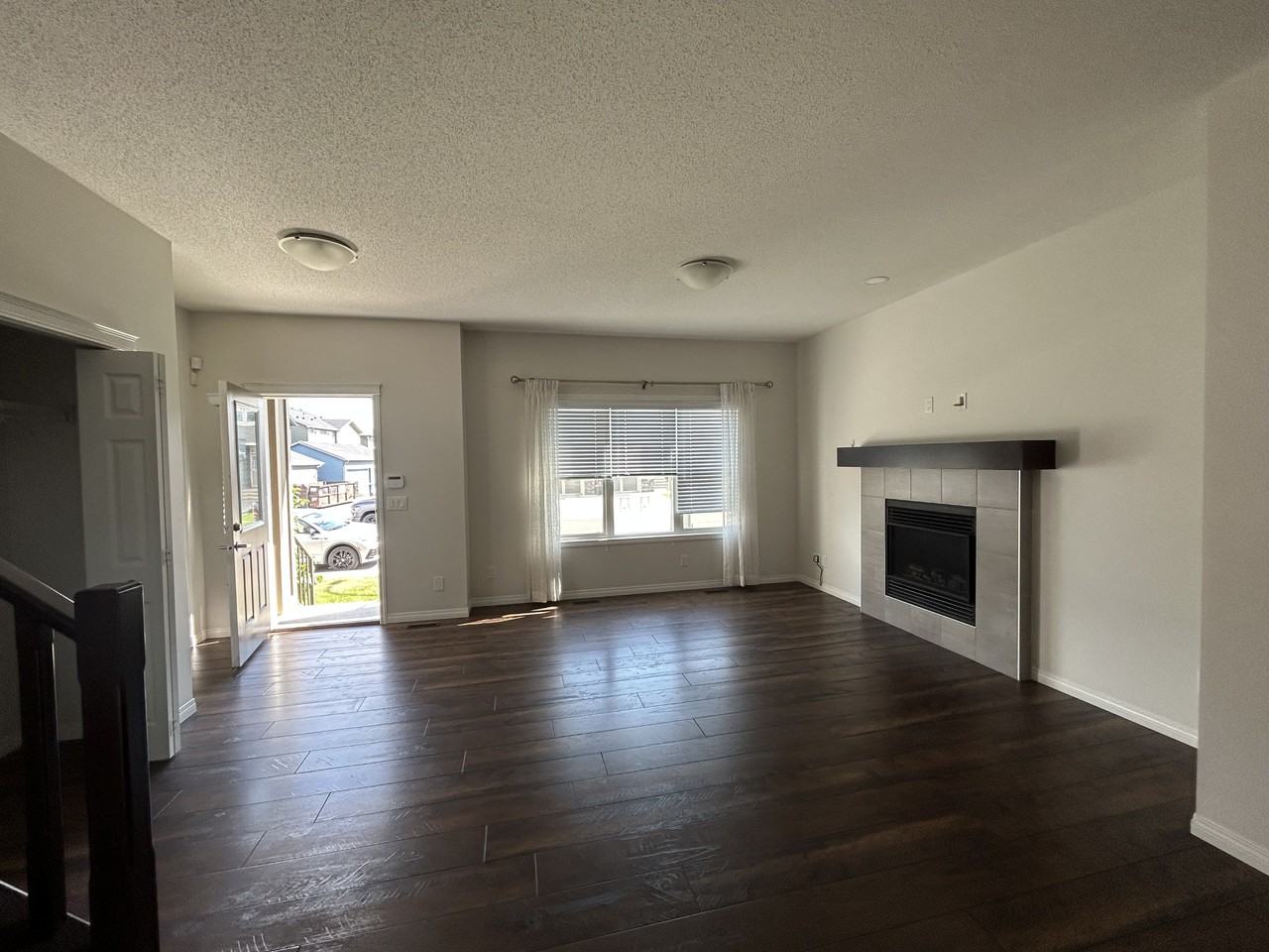 3 bedroom Duplex in Midtown - Photo 7 of 21