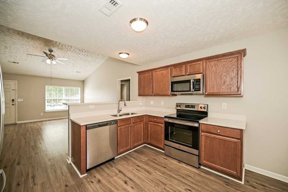 4002 Deer Run Trce - Photo 7 of 16