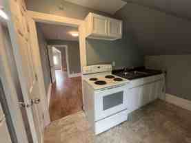 385 Lutz St #5 - Photo 1 of 1