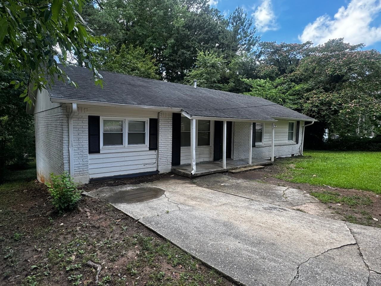 673 Jeb Stuart Dr - Photo 3 of 31