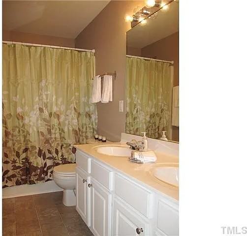 313 Coral Creek Ln - Photo 5 of 6