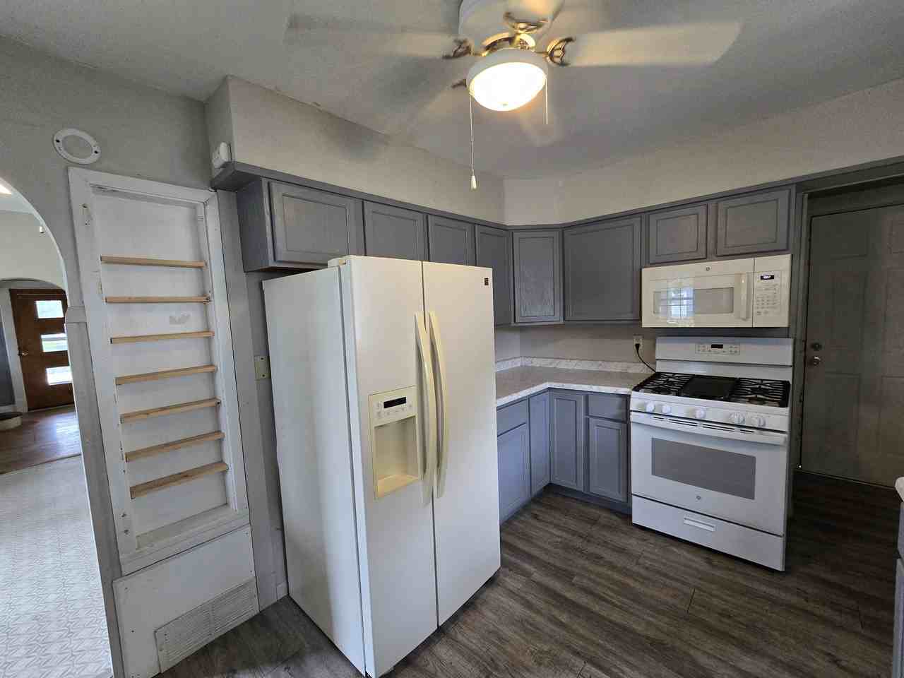511 S Frederick Ave #1 - Photo 6 of 22