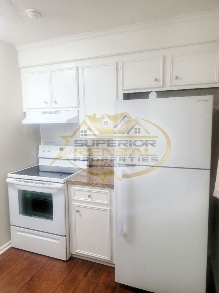 10 Cutlers Ct #1 - Photo 5 of 45