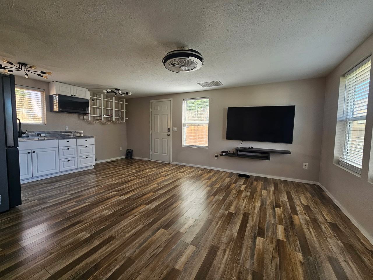 5145 Quinella Ct #1 - Photo 2 of 7