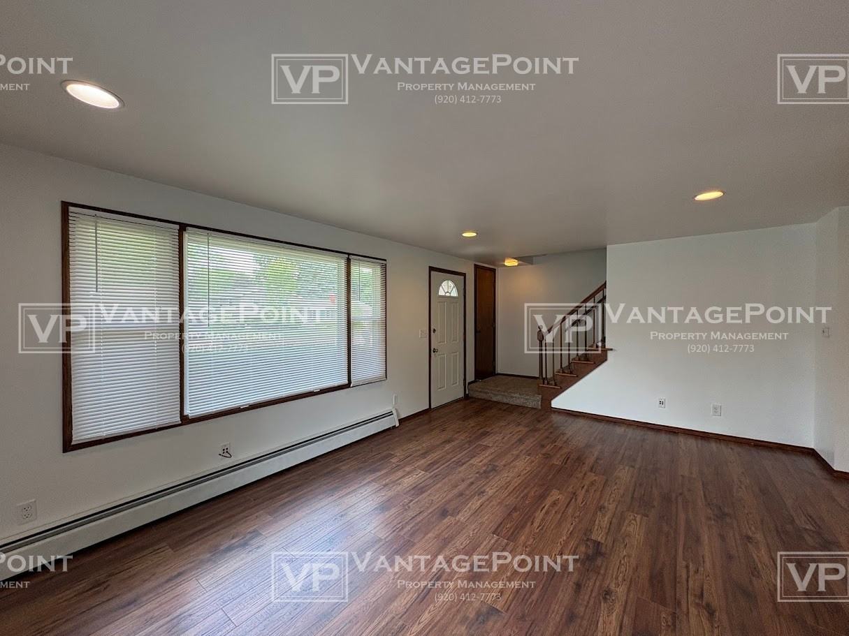 1713 Edgehill Dr #1713 - Photo 3 of 21