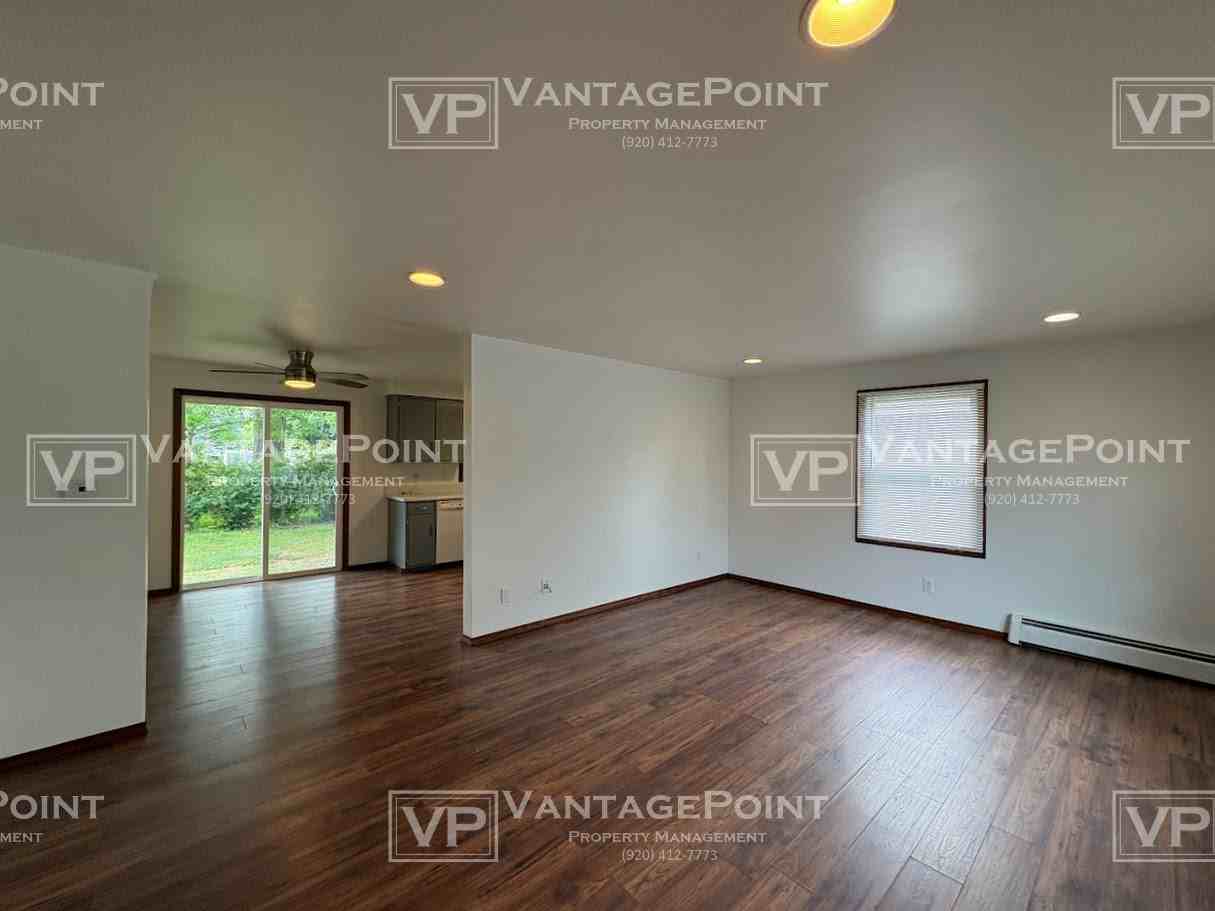 1713 Edgehill Dr #1713 - Photo 5 of 21
