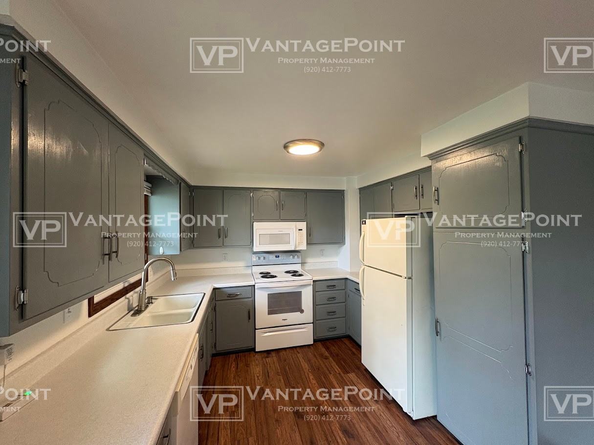 1713 Edgehill Dr #1713 - Photo 7 of 21