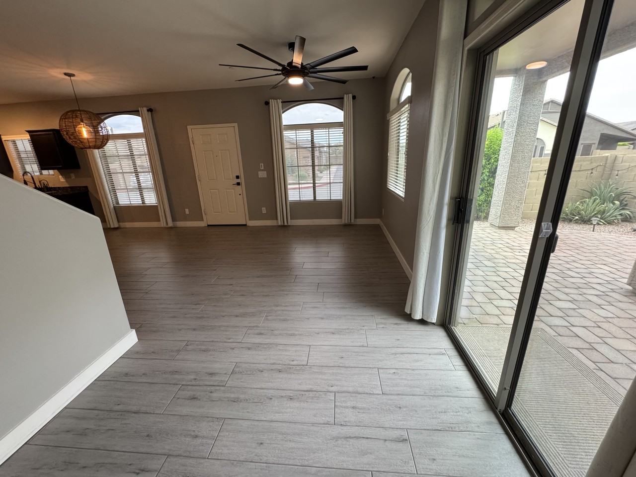 2725 E Mine Creek Rd #1 - Photo 6 of 25