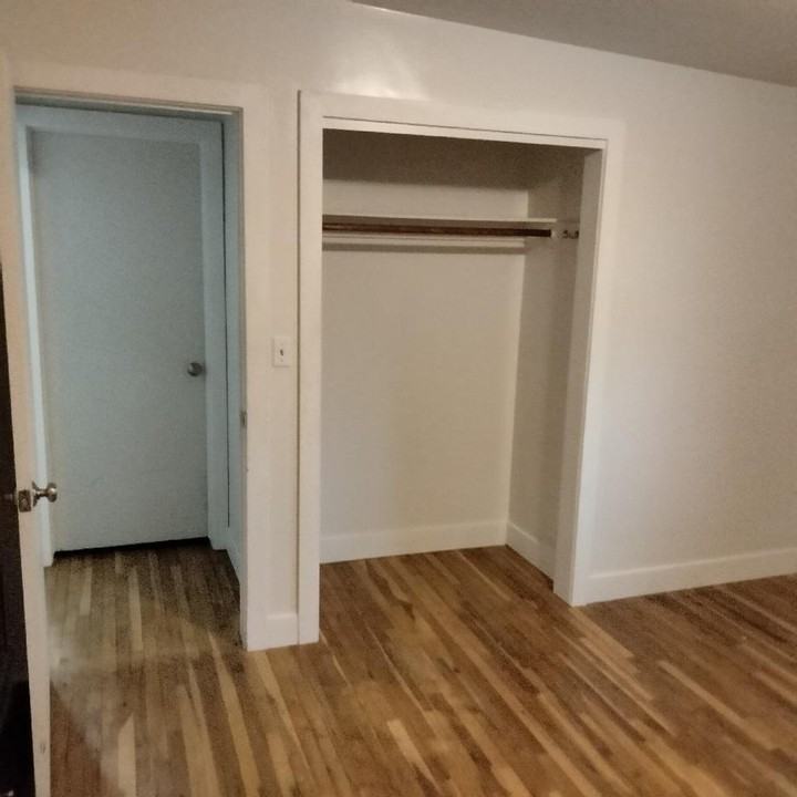 1454 E 800 N #1 - Photo 6 of 10