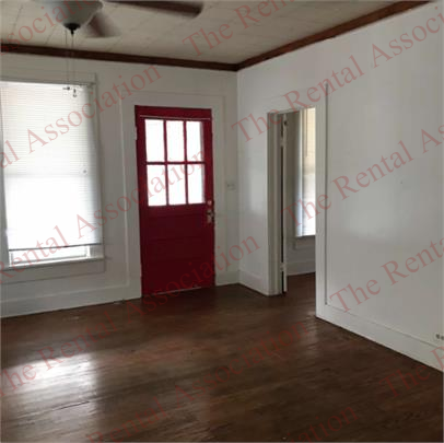 214 S Bonner St #1 - Photo 2 of 8