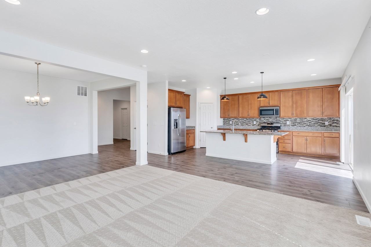 15111 S Ronaldo Ln #1 - Photo 5 of 35