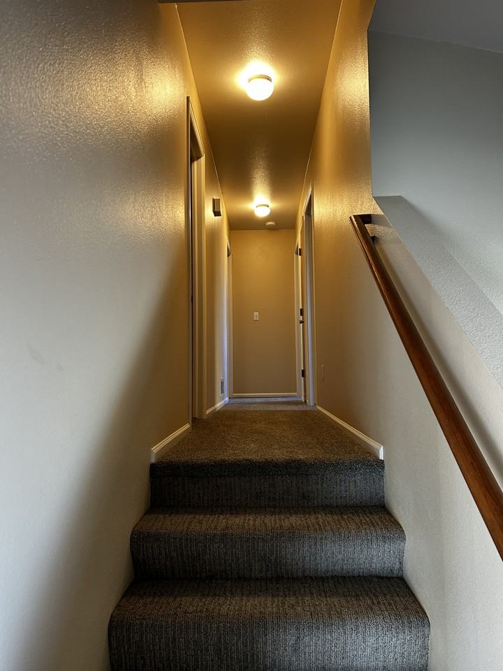 4426 W A St #1 - Photo 6 of 17