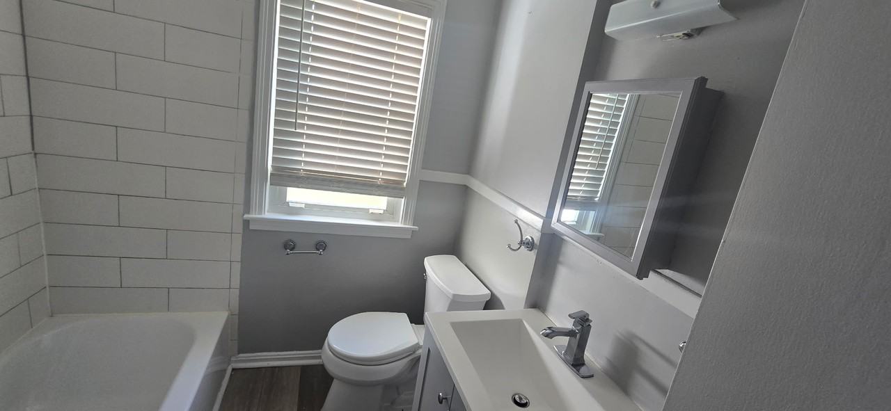 3023 Livingston Ave #1 - Photo 6 of 18