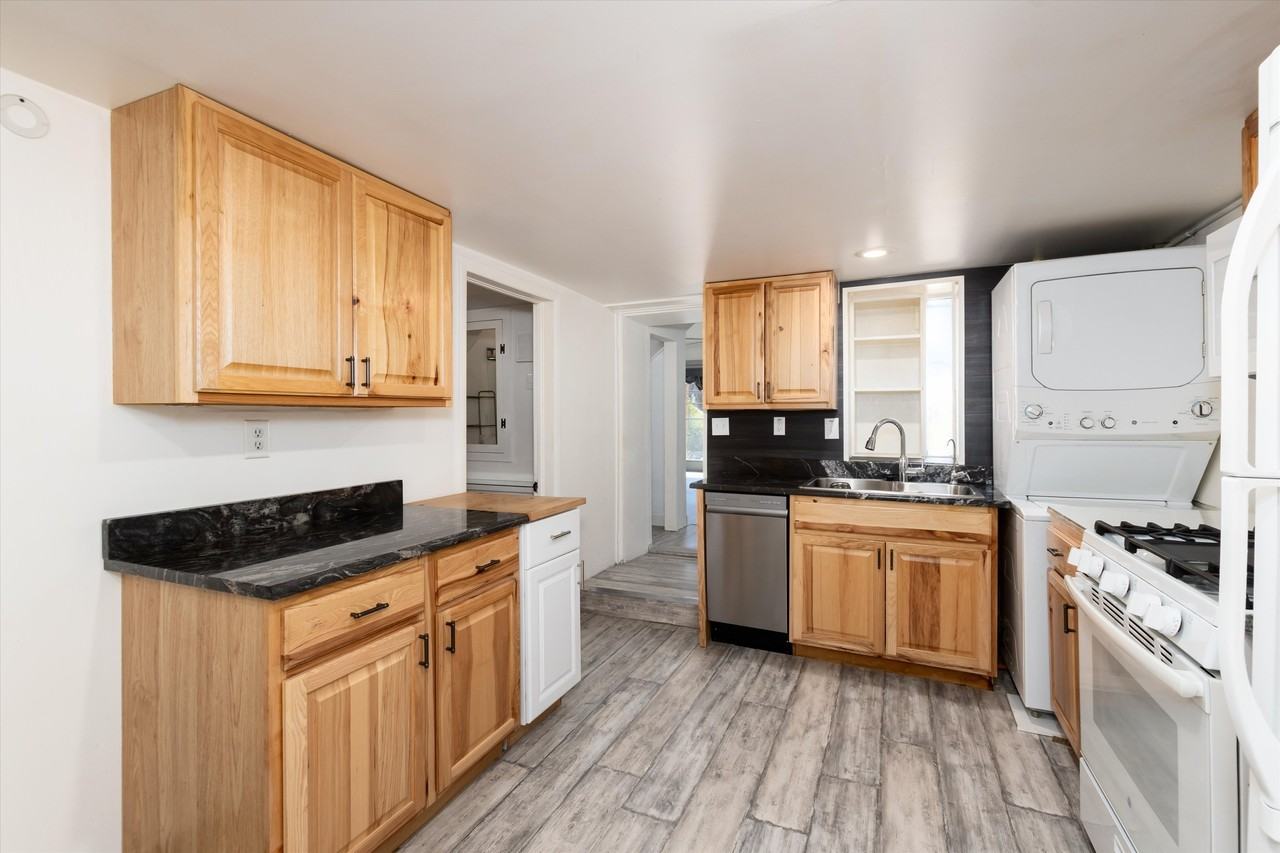735 Colorado Blvd Lowr - Photo 4 of 27