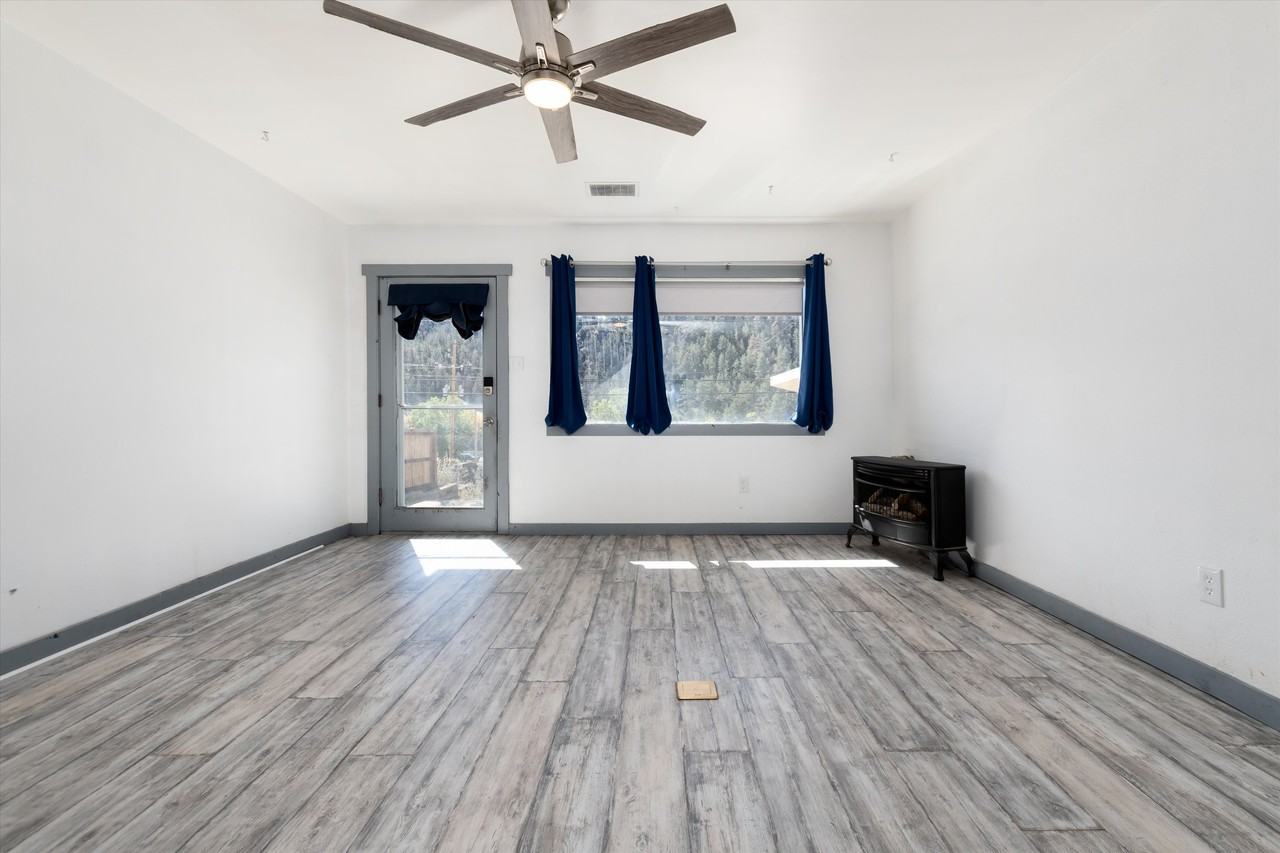 735 Colorado Blvd Lowr - Photo 6 of 27