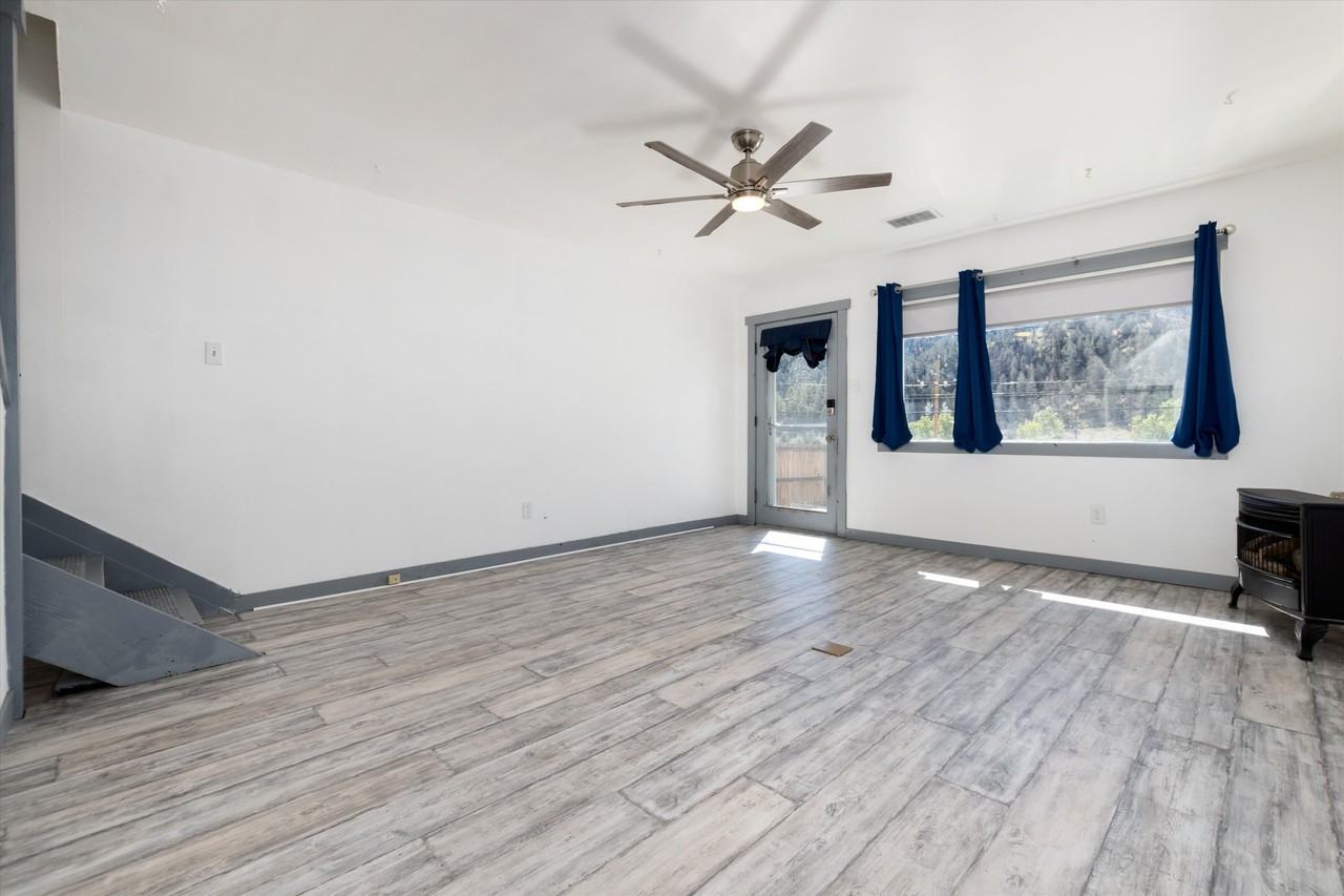 735 Colorado Blvd Lowr - Photo 7 of 27