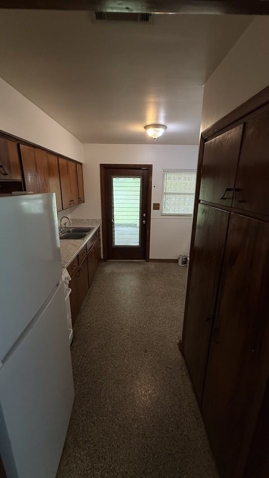 932 Ne 6th Ave #932 - Photo 6 of 14