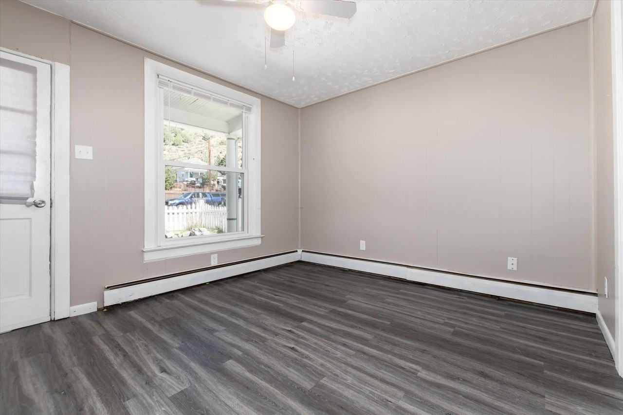 735 Colorado Blvd Uppr - Photo 4 of 28