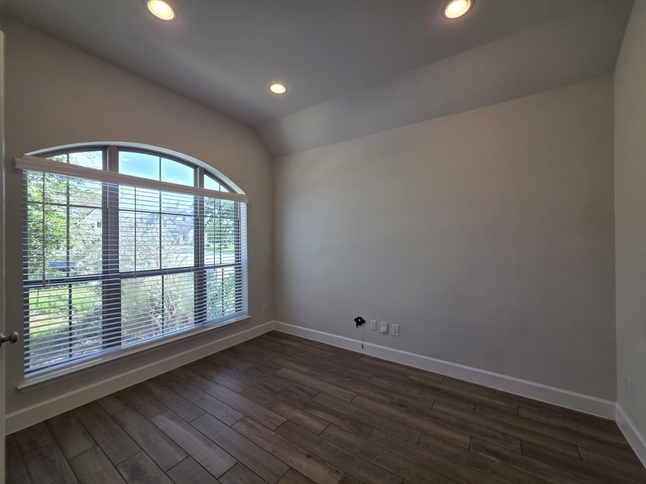 116 Rosemary Ct #1 - Photo 3 of 27