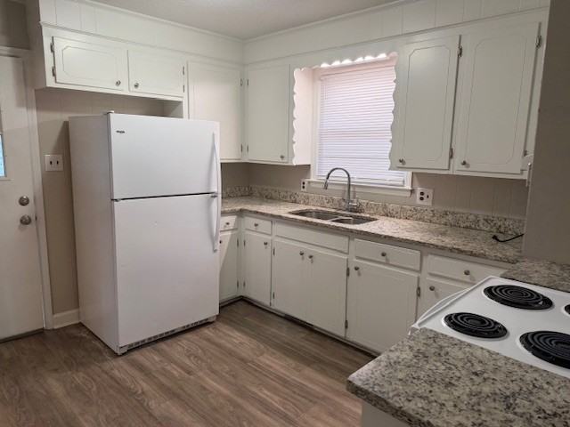 1917 Warwick St #1 - Photo 3 of 17