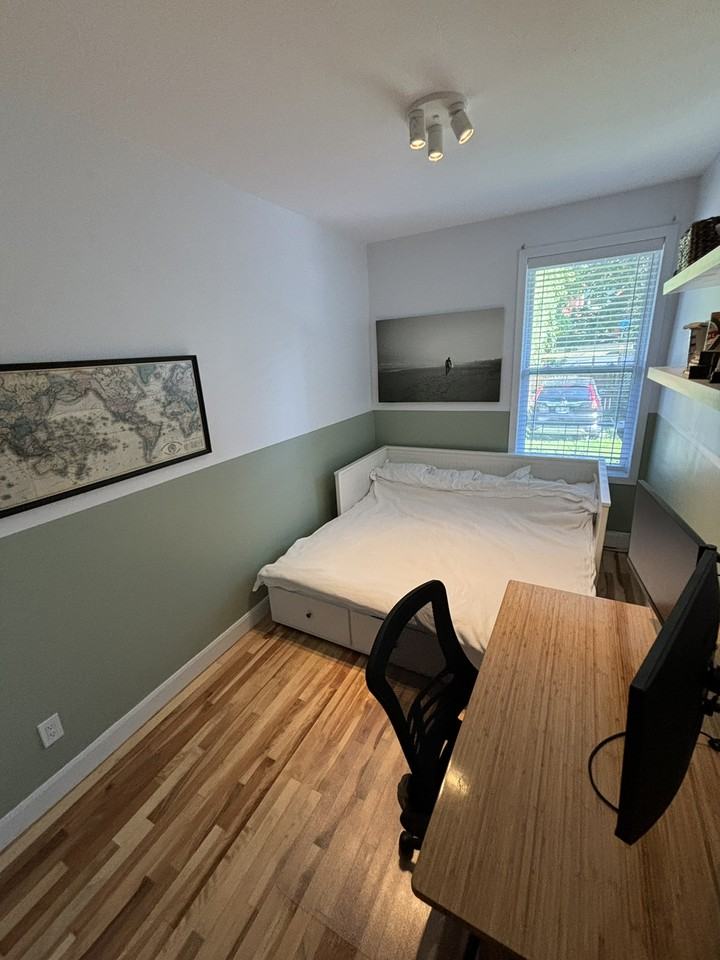 7095 Rue de la Roche - Photo 7 of 9
