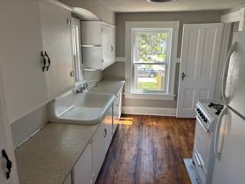 194 5th St #A - Photo 1 of 1