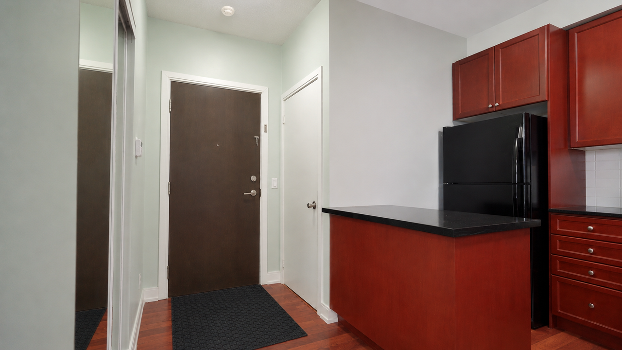 125 Condo Tower A #309 - Photo 3 of 37