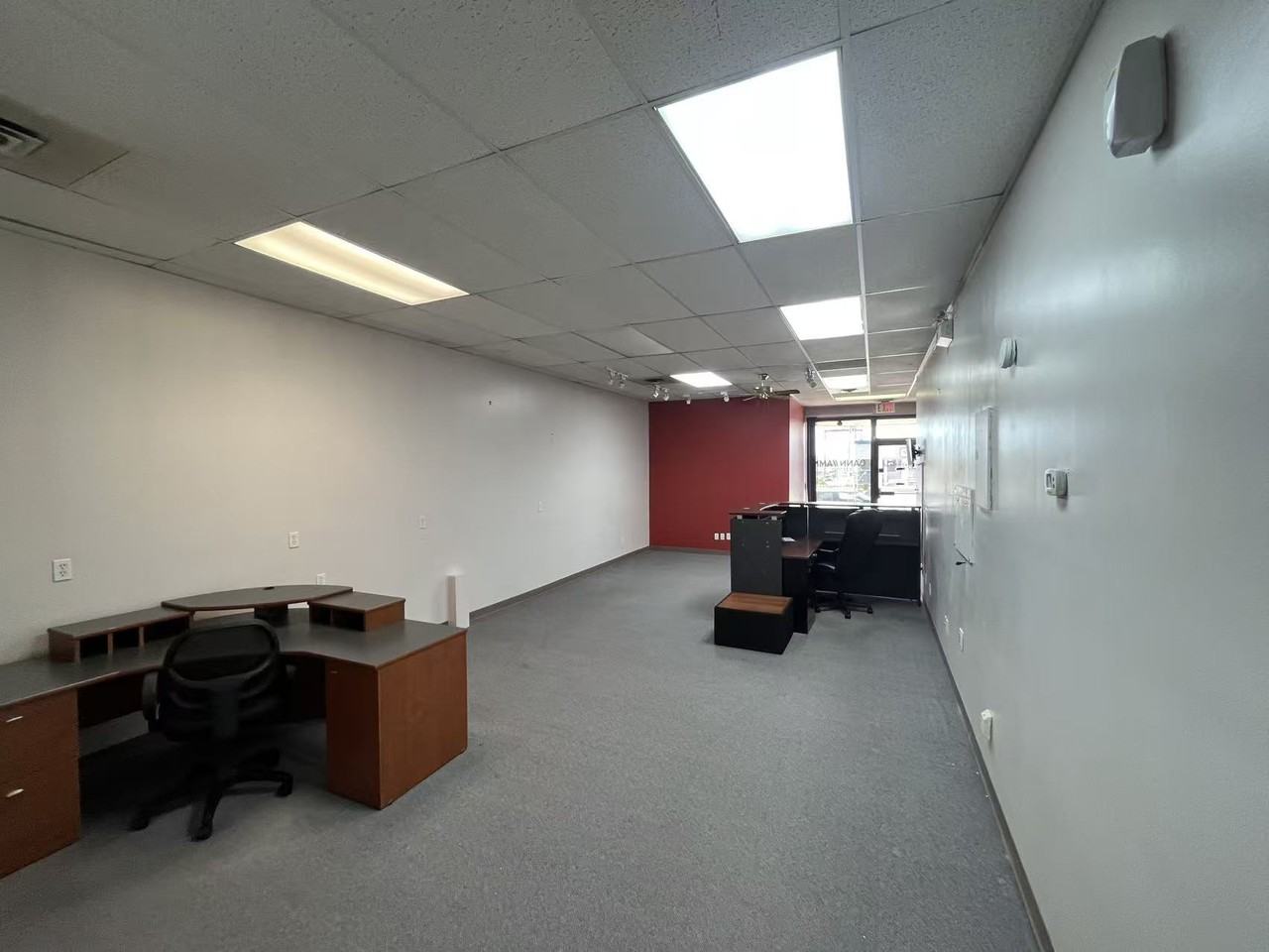 10143 100 St #10143 - Photo 2 of 11