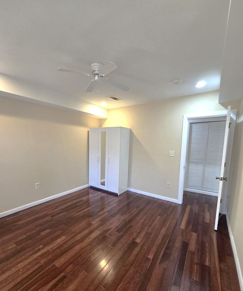 1908 Aliceanna St. - Photo 7 of 17