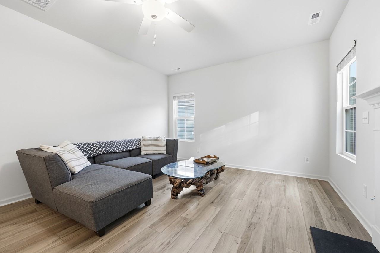305 Ruby Baird Dr #1 - Photo 7 of 45