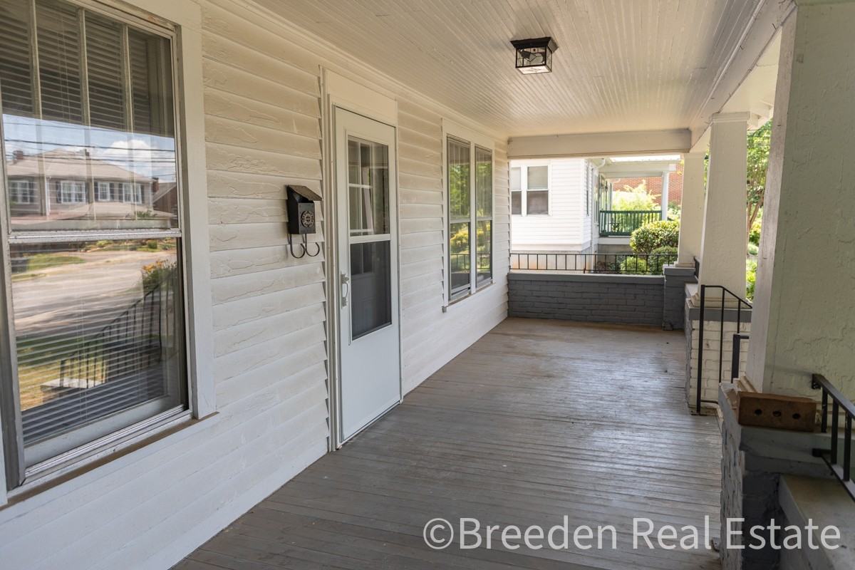 408 E Concord St #1 - Photo 2 of 20