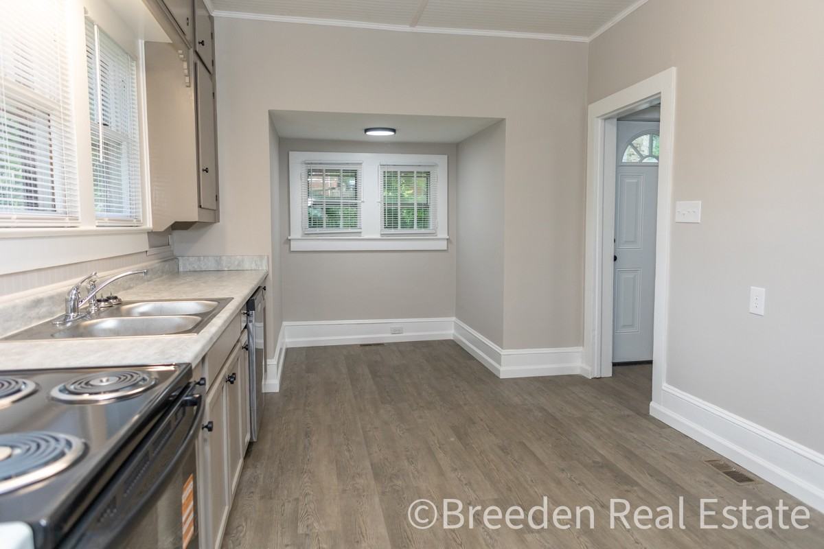 408 E Concord St #1 - Photo 7 of 20