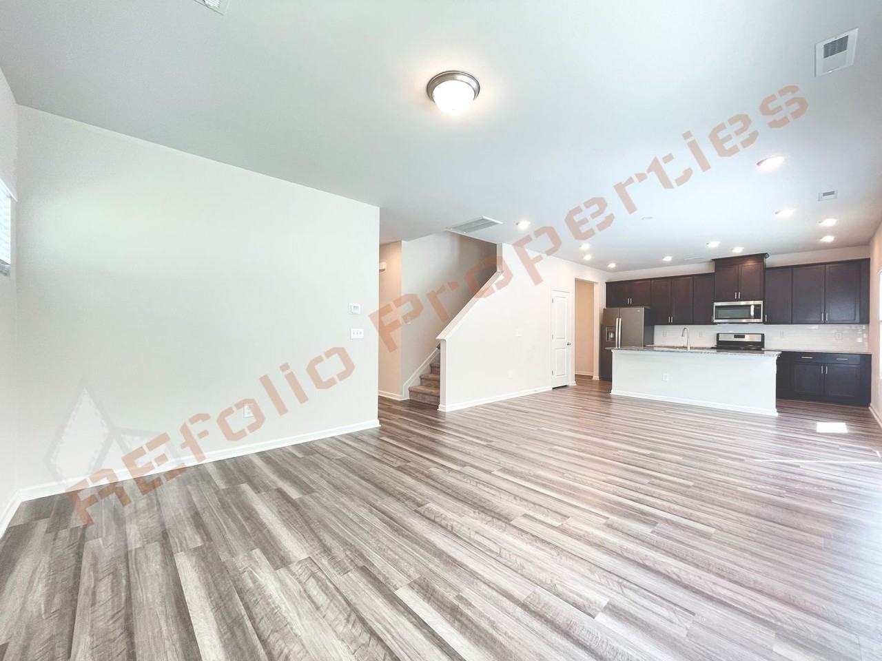 7131 Stratified Ct - Photo 5 of 28