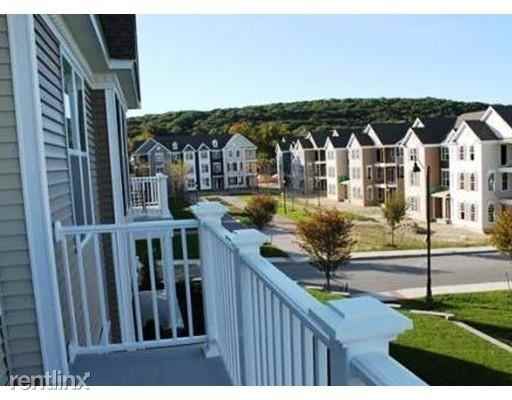 212 Corning Fairbanks Way - Photo 2 of 8