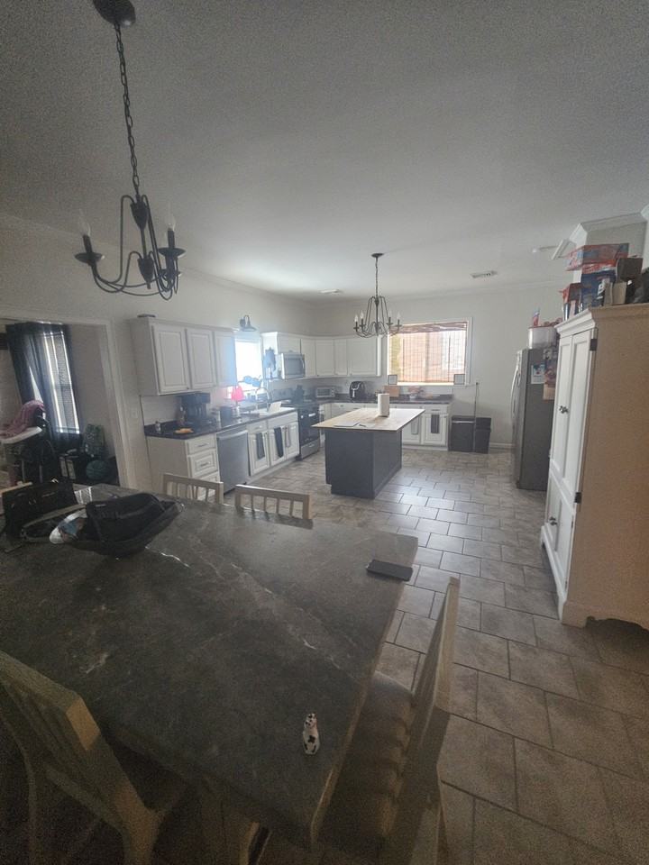 623 Main St #1 - Photo 4 of 8