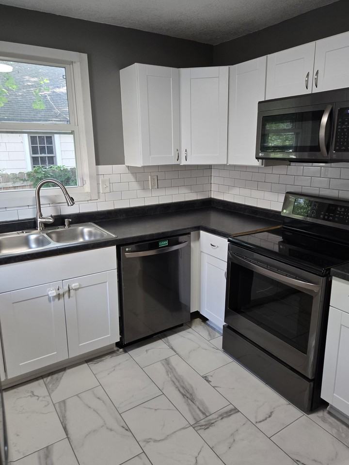 5622 Wayne Ave #1 - Photo 4 of 20