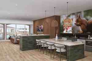featured image of 365 N Homestead Pkwy