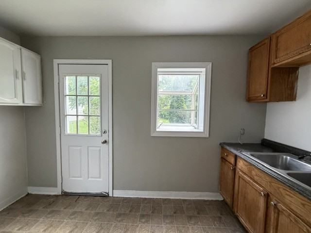 1306 N Kaley St #1 - Photo 4 of 19