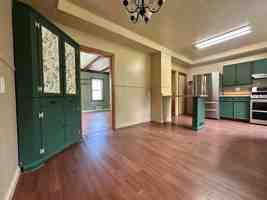 featured image of 19 2nd St #1