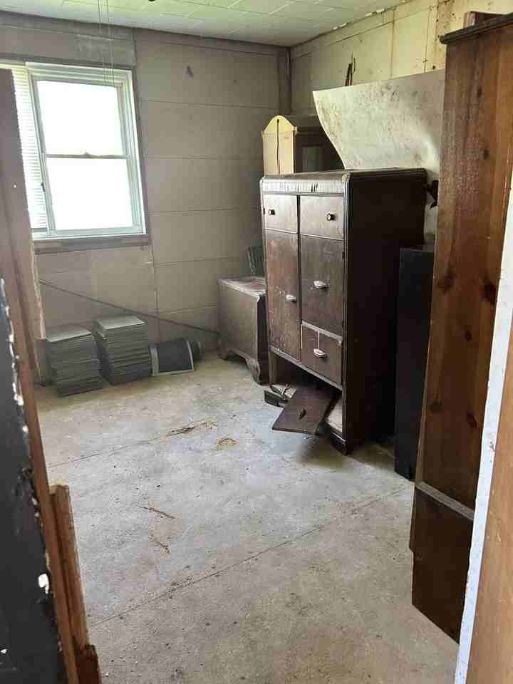 902 W Pine St - Photo 3 of 11
