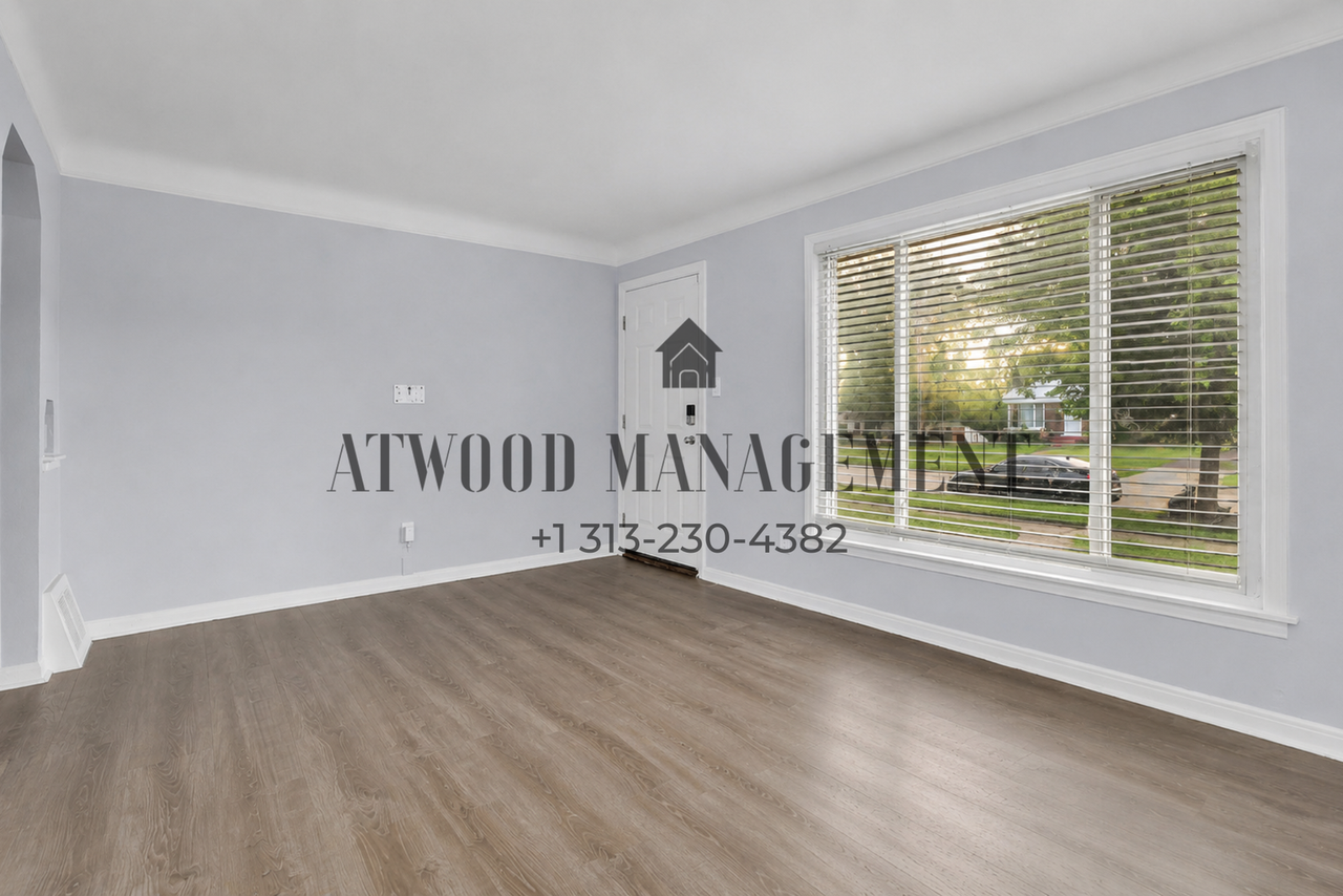 20255 Harned St - Photo 2 of 16