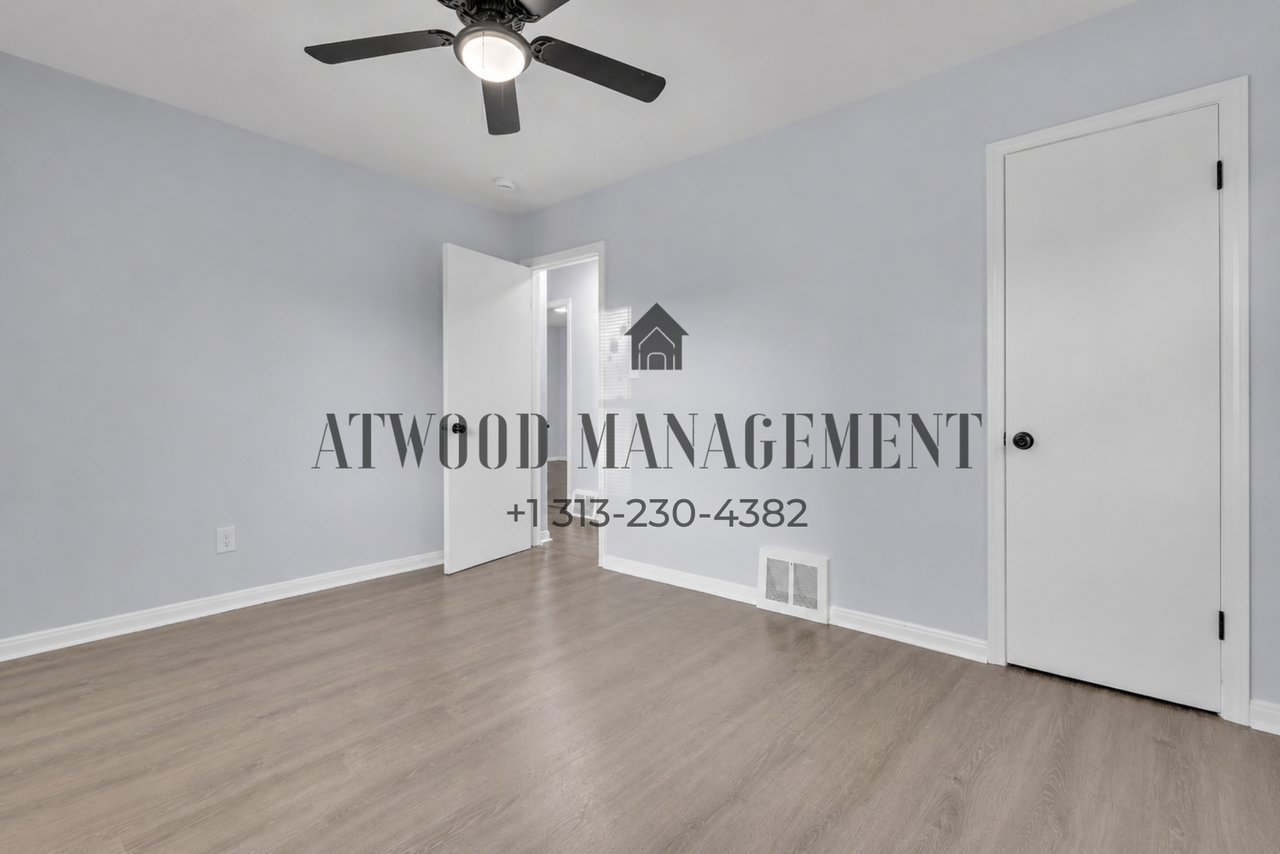 20255 Harned St - Photo 7 of 16