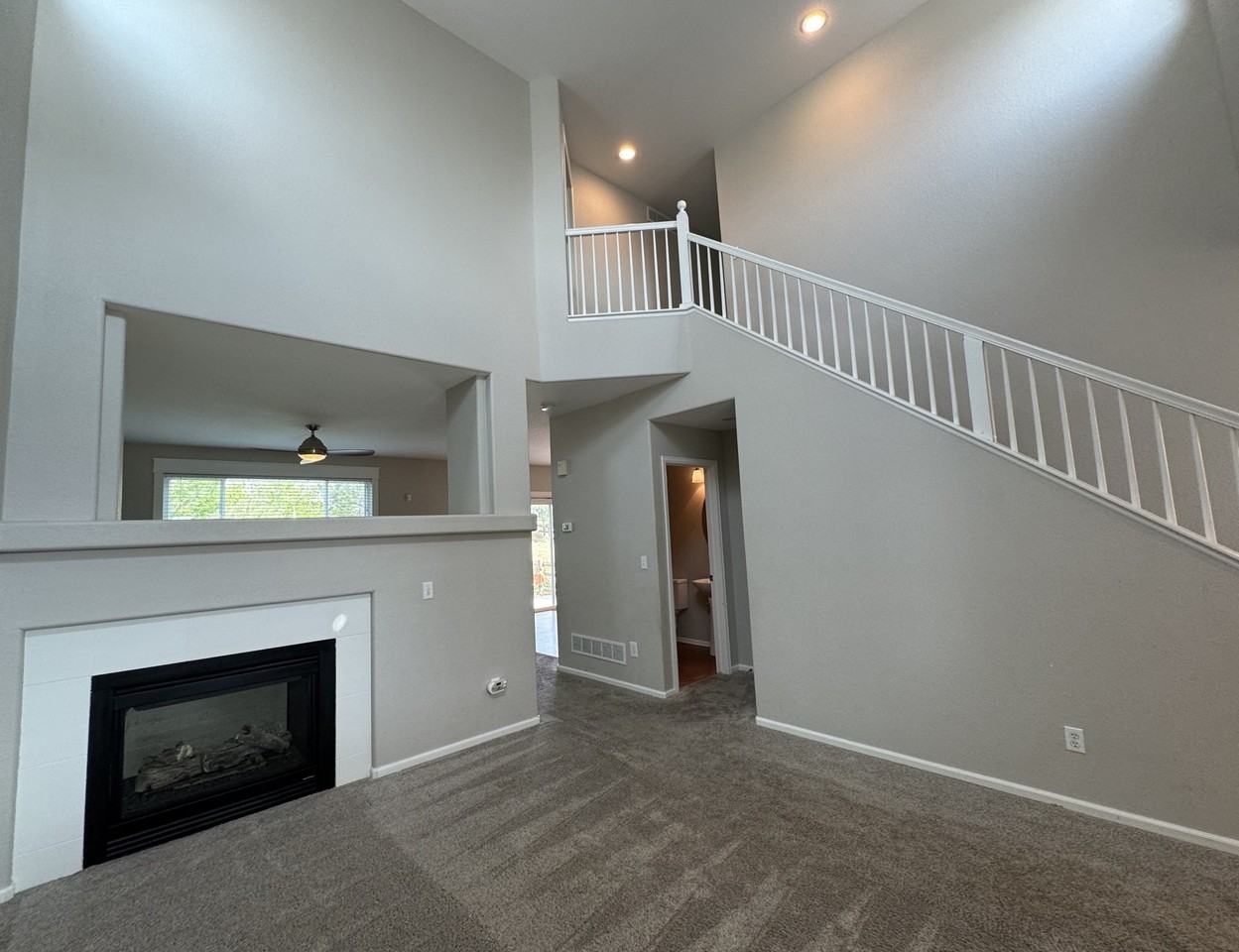2390 Broadleaf Loop #1 - Photo 6 of 43