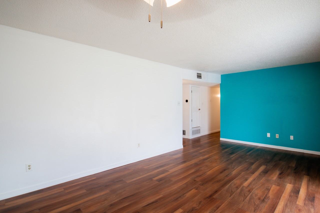 1633 Stull Dr #1 - Photo 3 of 36