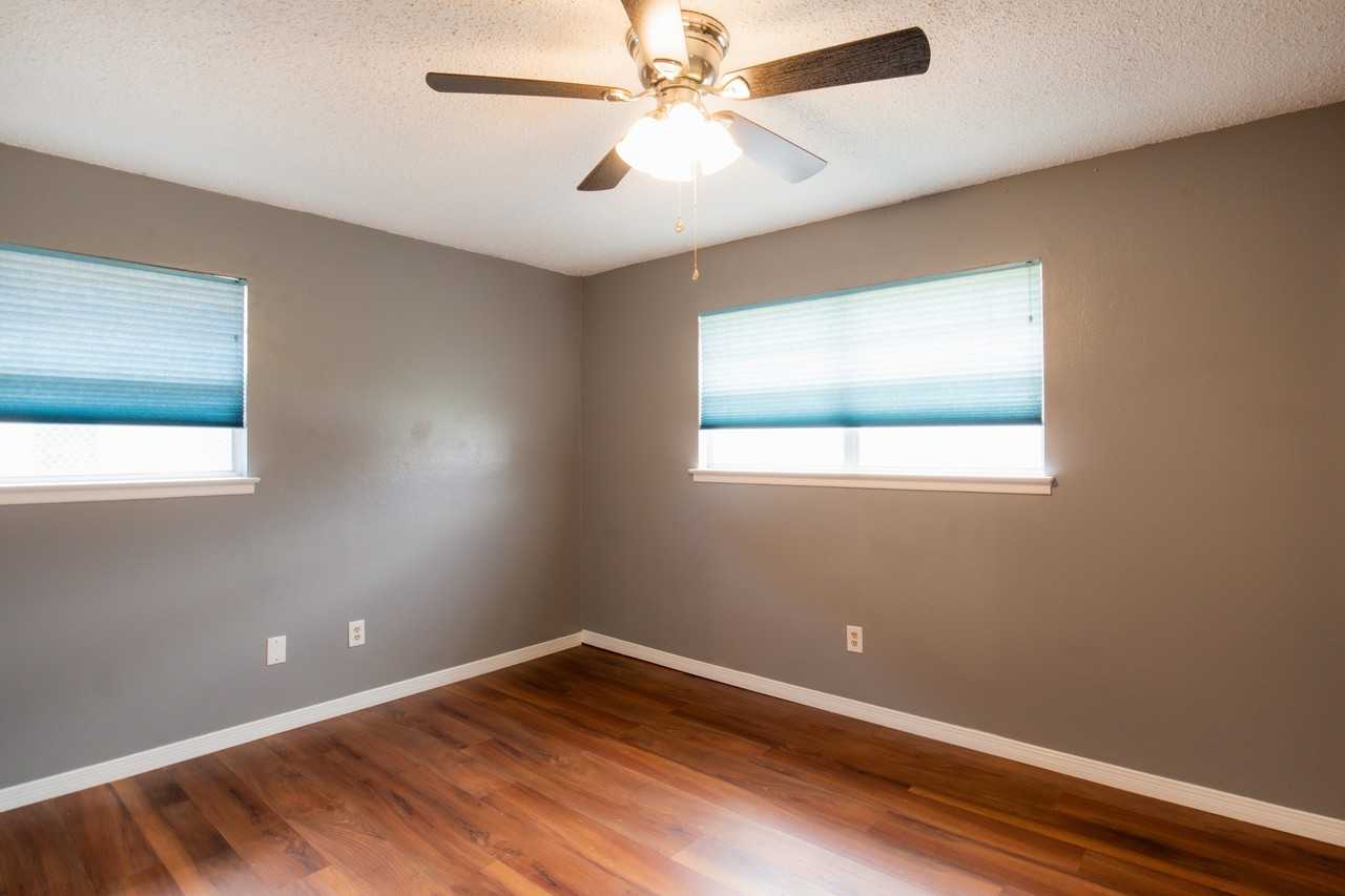 1633 Stull Dr #1 - Photo 6 of 36