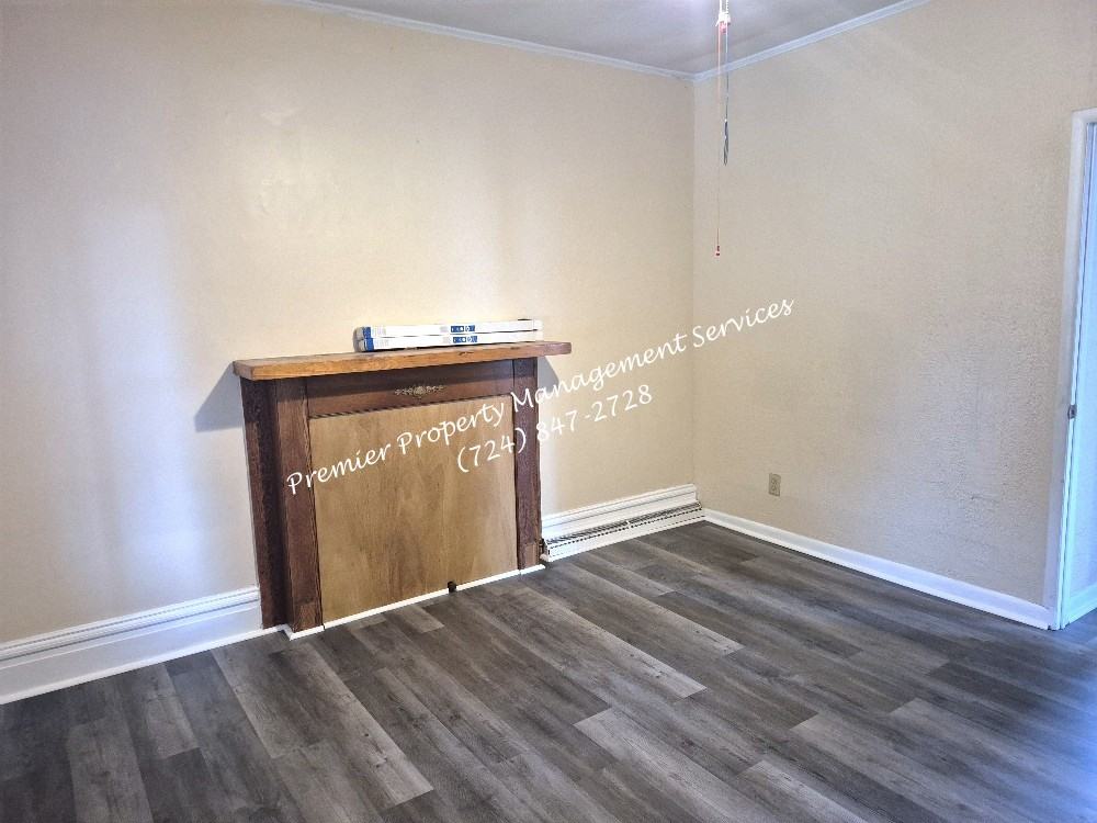 2412 7th Ave #1 - Photo 3 of 12