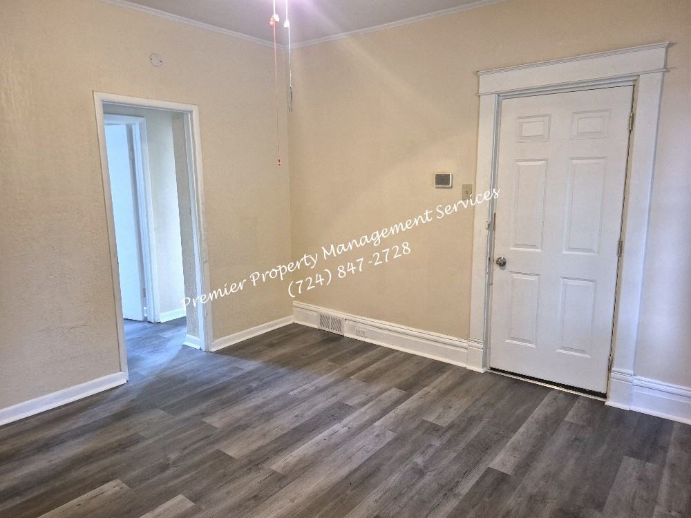 2412 7th Ave #1 - Photo 4 of 12