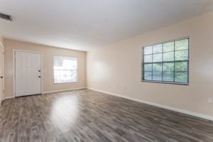 featured image of 620 Emerald AvenueUnit 1 #1