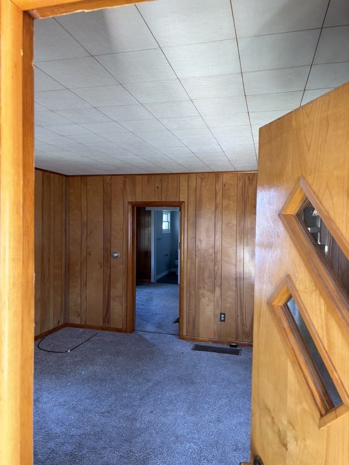 234 N Market St #1 - Photo 3 of 7